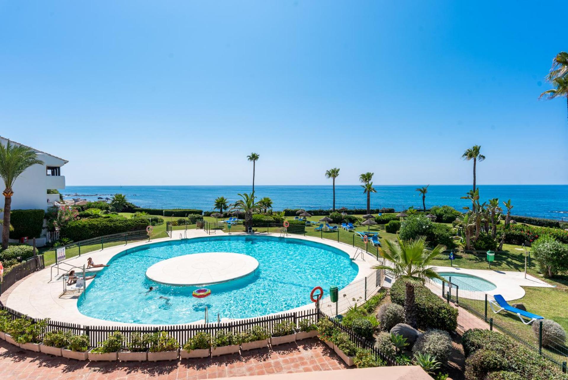 Miraflores Apartments By The Beach Costa Del Sol Sitio de Calahonda Esterno foto