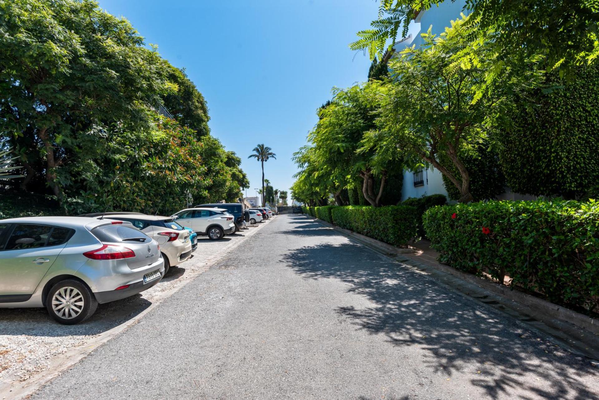 Miraflores Apartments By The Beach Costa Del Sol Sitio de Calahonda Esterno foto